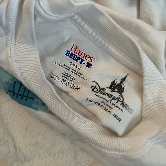 Disneyland Long Sleeve - Picture 3 of 3